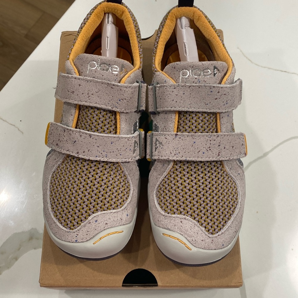 Plae Ty Shoes in Sandstorm